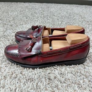 GH Bass Weejuns Loafers Mens 8.5 D Burgundy Leather Kiltie Tassels Slip On